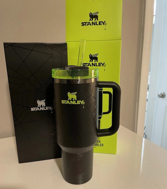 Stanley Web Glow 40 oz Halloween 2024 Quencher – Brand New with Box & Tags