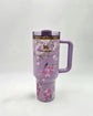 Stanley x LoveShackFancy Quencher – Happy Thoughts Rosa Beaux Purple | 40 oz